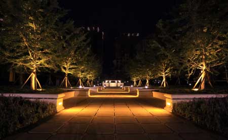 北入口軸線夜景實(shí)景圖