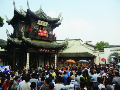 無(wú)錫：錫惠公園金秋10萬(wàn)盆菊花驚艷亮相